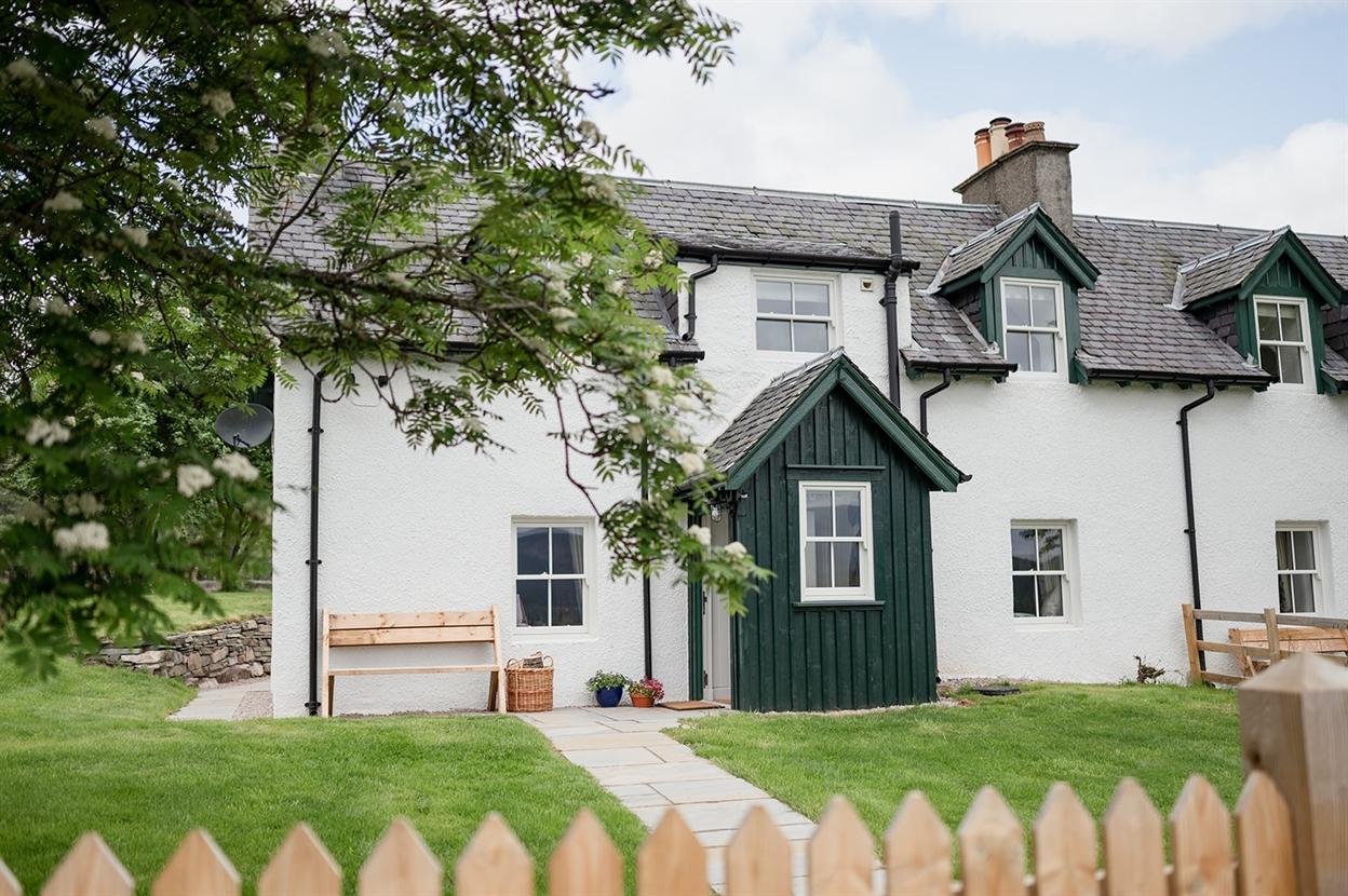 GLEANN COTTAGE
Previously known as 1 Wester Delfour.